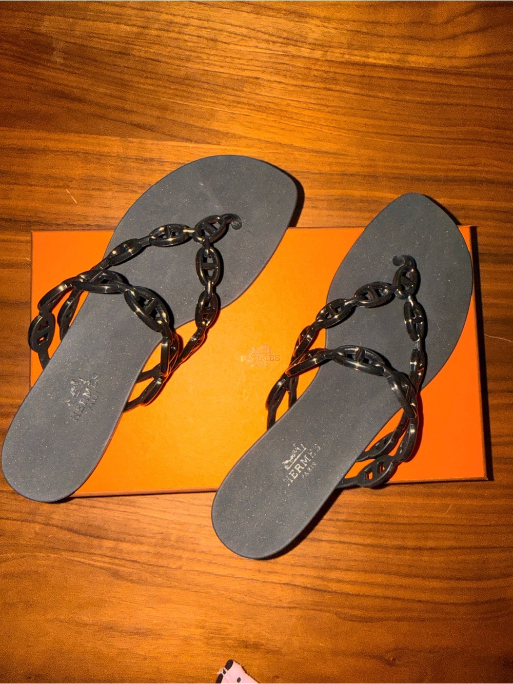 Hermes Island Thong Sandals - Picture 2 of 13